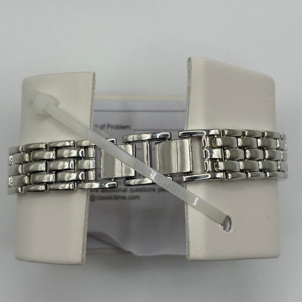 Charter Club Women’s Silver Round Link Watch - Picture 6 of 7